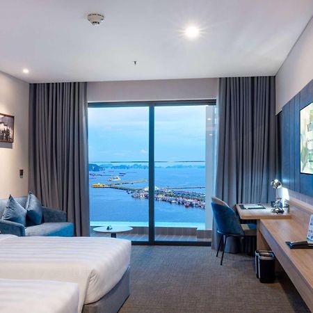 Hotel Wyndham Garden Legend Halong Ha Long Exterior foto