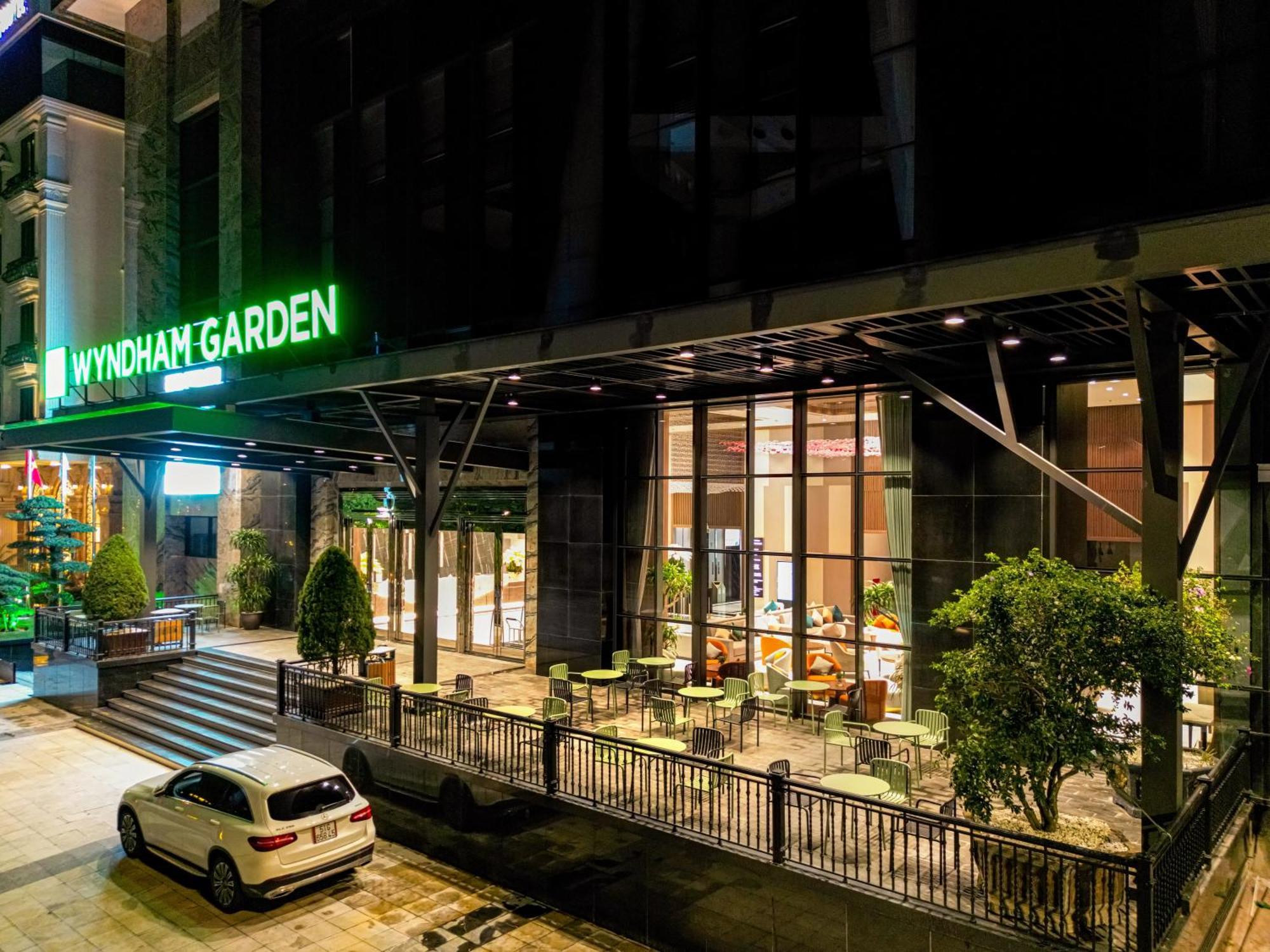 Hotel Wyndham Garden Legend Halong Ha Long Exterior foto